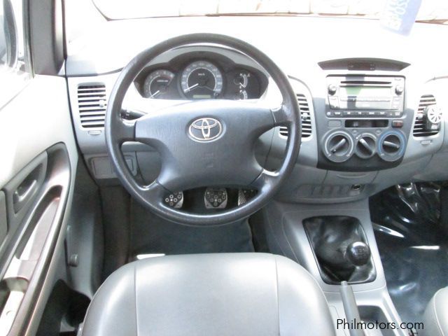 Toyota INnova J in Philippines