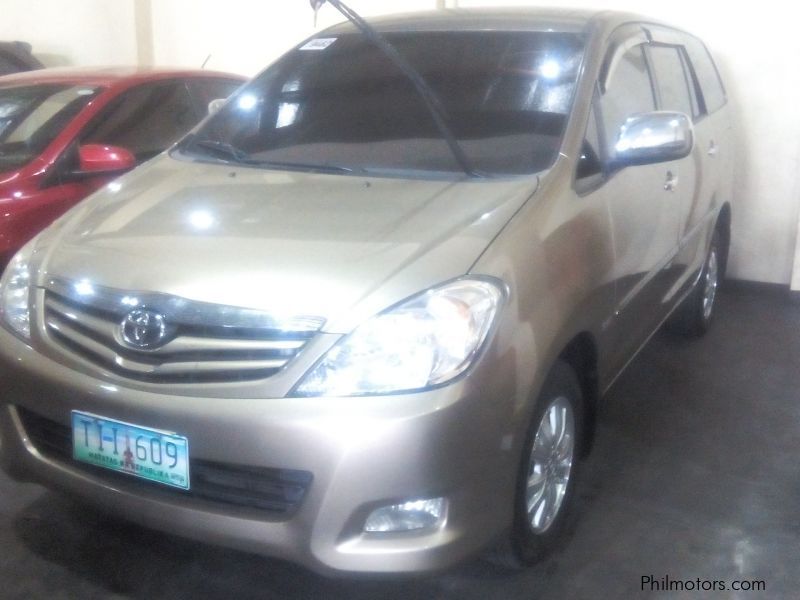 Toyota Innova 2.5 G  in Philippines