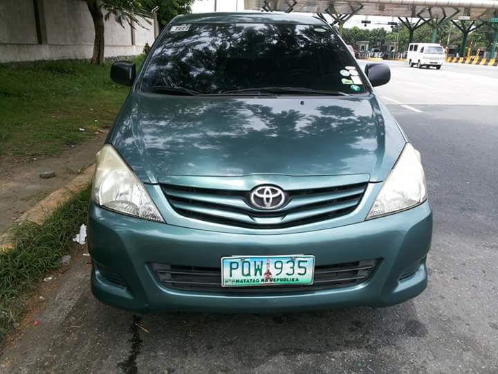 Used Toyota Innova E 2011 Innova E for sale Manila Toyota Innova E