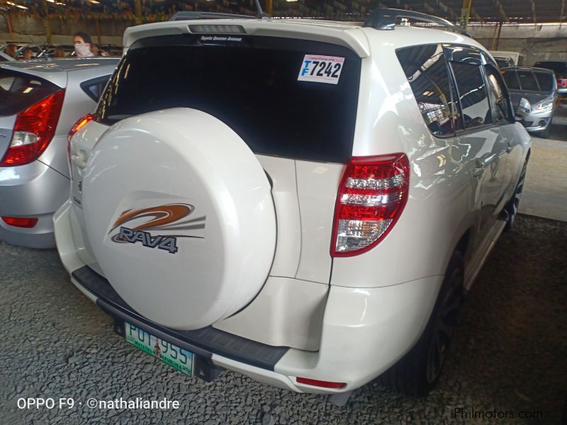 Toyota Rav4 in Philippines