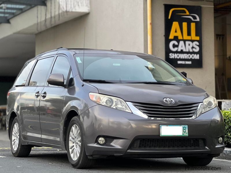 Toyota Sienna XLE automatic in Philippines