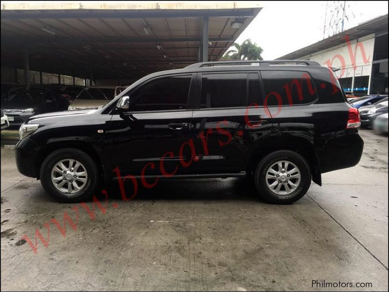 Toyota landcruiser 200 in Philippines