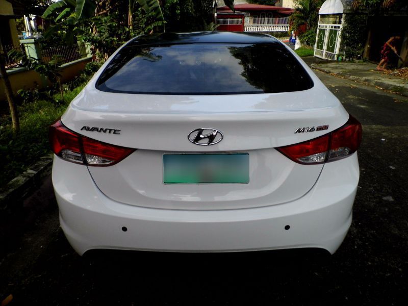 Hyundai Elantra GL in Philippines