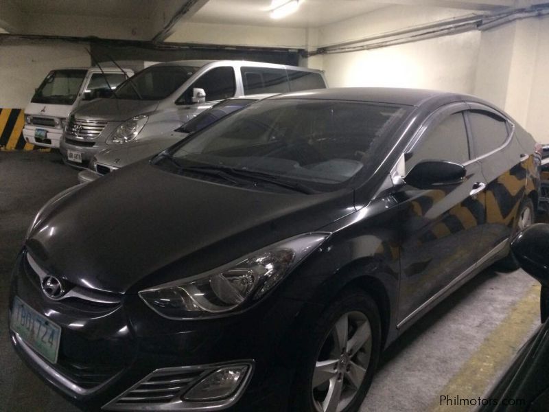 Hyundai Elantra premium in Philippines
