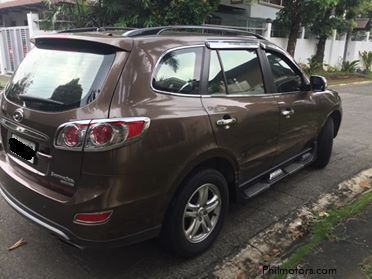 Hyundai sta. fe in Philippines