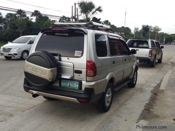 Isuzu Crosswind XUV in Philippines