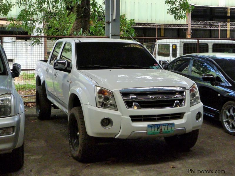 Isuzu D-Max 4x4 in Philippines