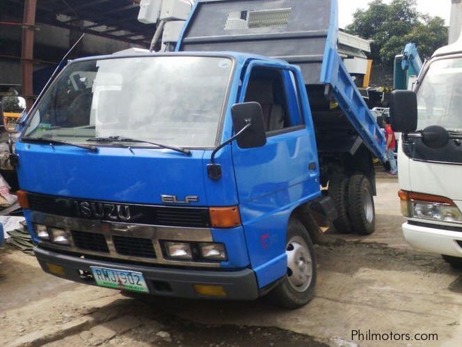 Isuzu Elf in Philippines