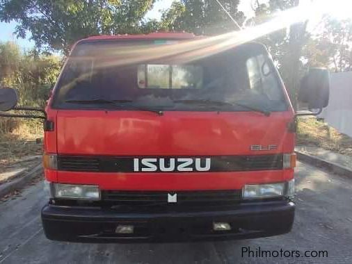 Isuzu Elf Rebuilt in Philippines