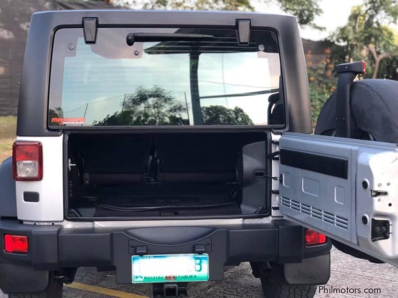 Jeep Wrangler Rubicon in Philippines