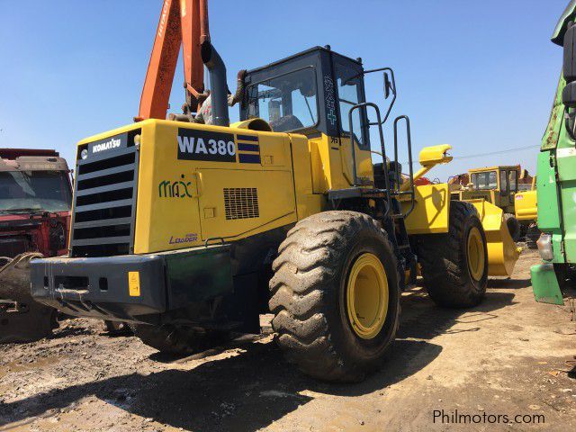 KOMATSU WA380-3 in Philippines