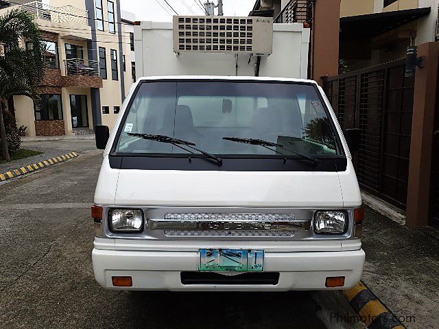 Mitsubishi L300 in Philippines