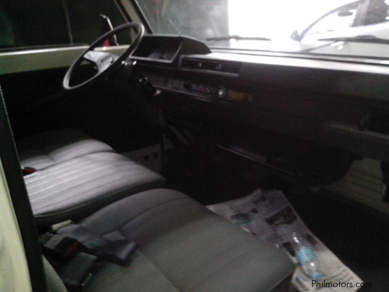 Used Mitsubishi L300 FB 2.5 | 2012 L300 FB 2.5 for sale ...