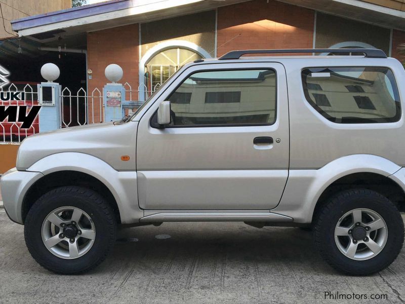 Suzuki jimny 4x4 A/T in Philippines