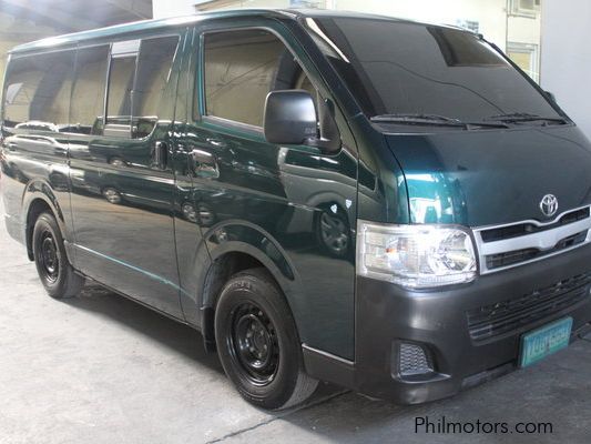 toyota hiace commuter 2012 for sale