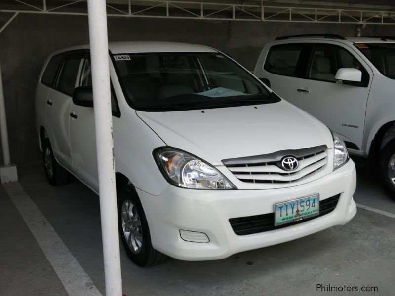 Toyota Innova J in Philippines