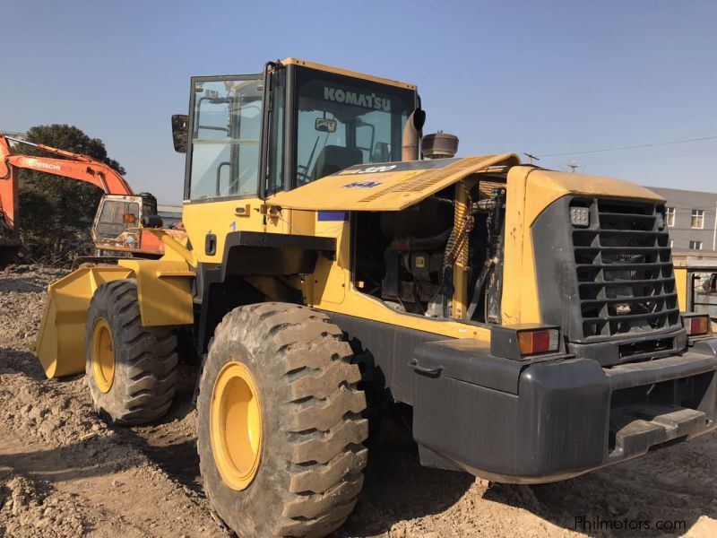 komatsu WA320-5 in Philippines