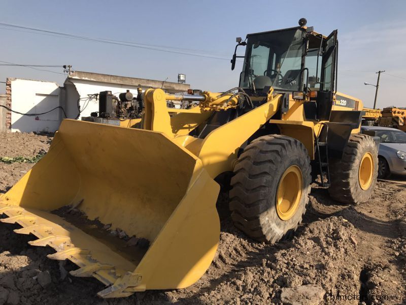 komatsu WA320-5 in Philippines