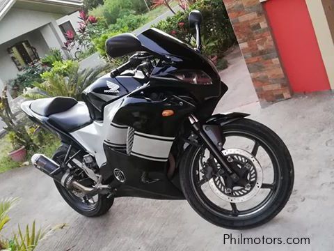 Honda CBR 150 Fi in Philippines