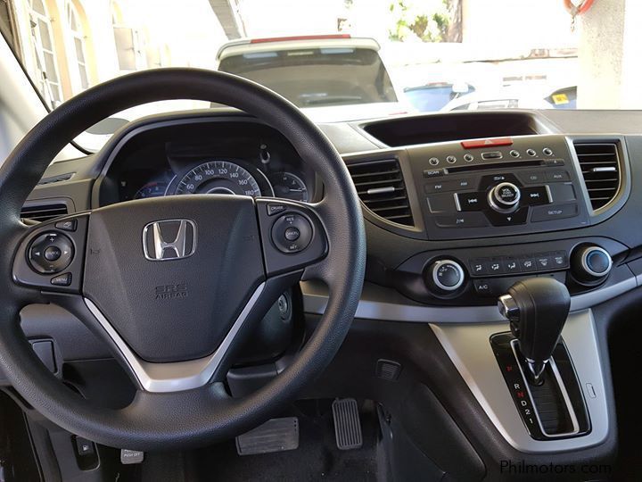 Honda CR-V iVtec in Philippines