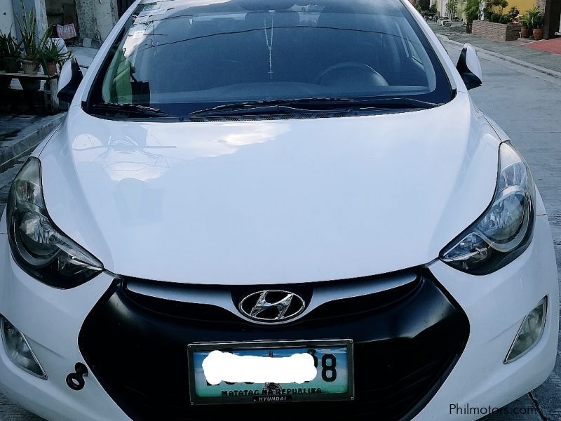 Hyundai Elantra 1.6 GL Manual Gas in Philippines