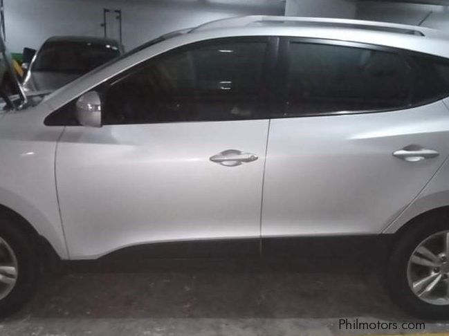 Hyundai TUCSON R-EVGT 4WD 4x4 SUV   in Philippines