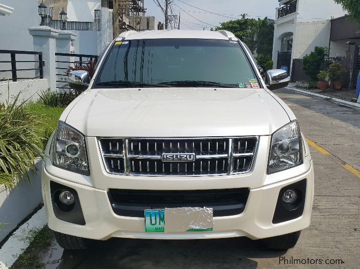 2013 Isuzu Alterra Urban Cruiser Car Photos Automatic