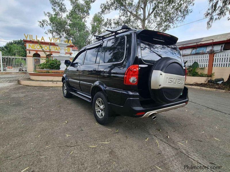 Isuzu CROSSWIND SPORTIVO X  in Philippines