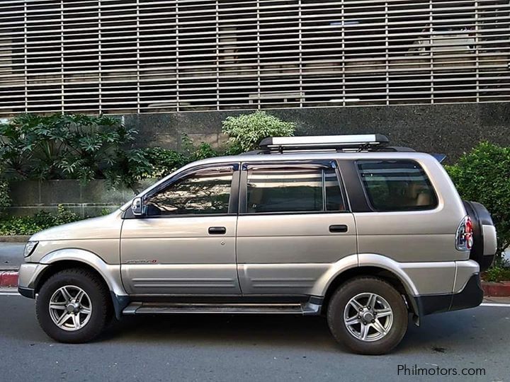 Isuzu Crosswind Sportivo X in Philippines