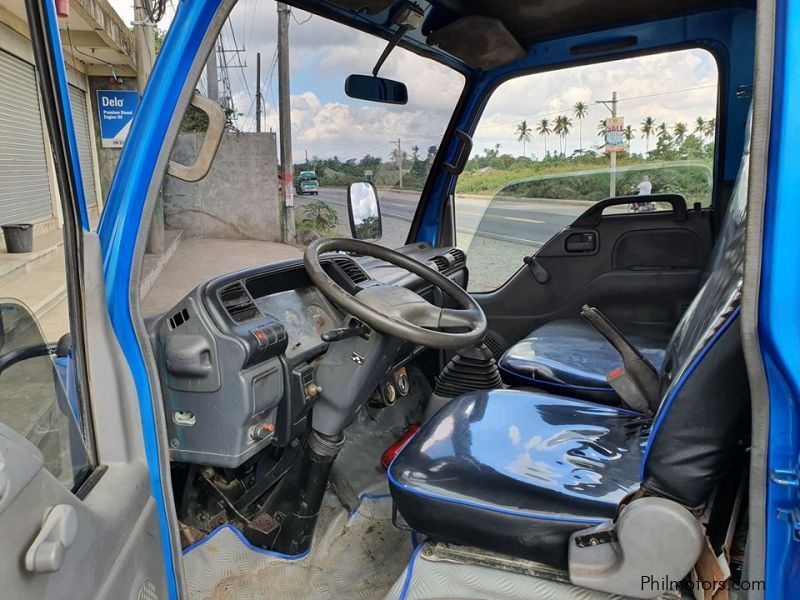 Isuzu Elf in Philippines