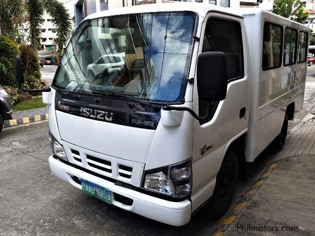 Isuzu Elf in Philippines