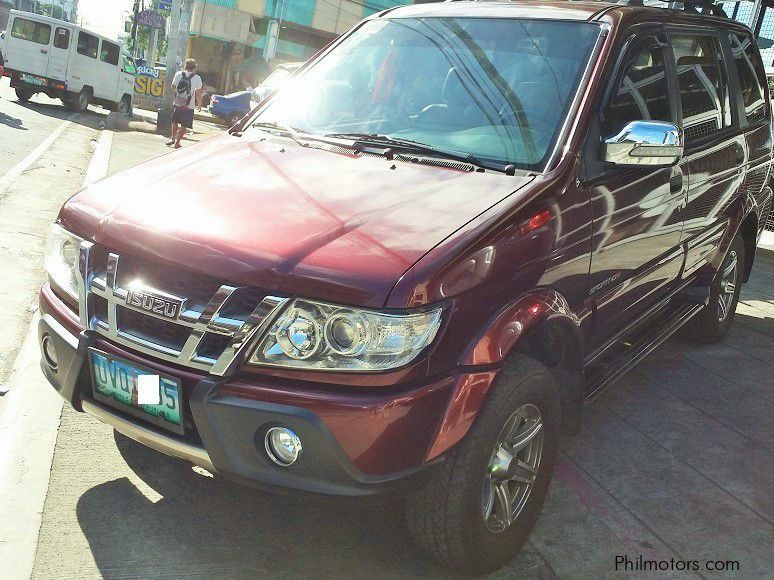 Isuzu crosswind SPORTIVO X in Philippines