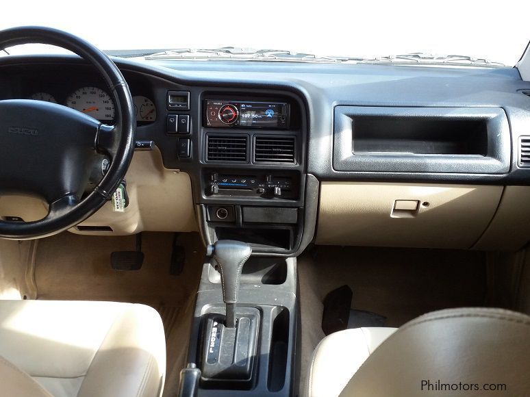 Isuzu crosswind SPORTIVO X in Philippines