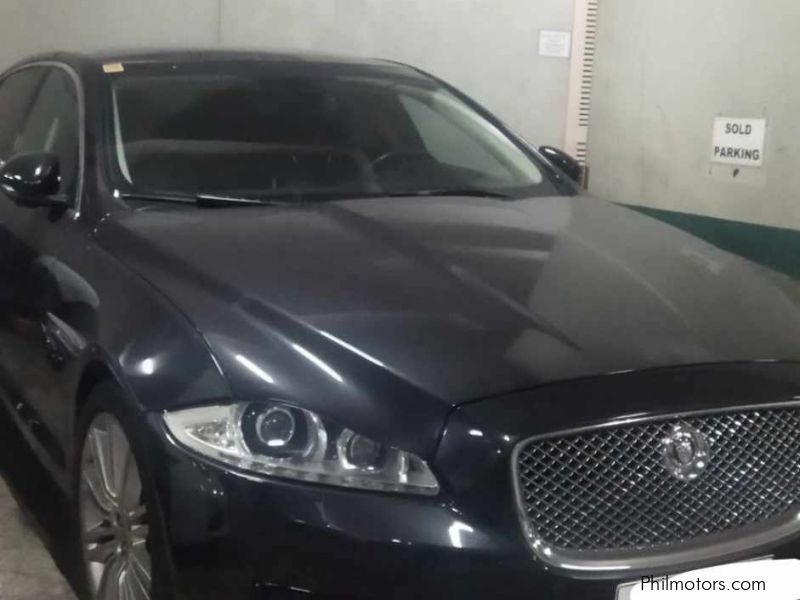 Jaguar XJ in Philippines