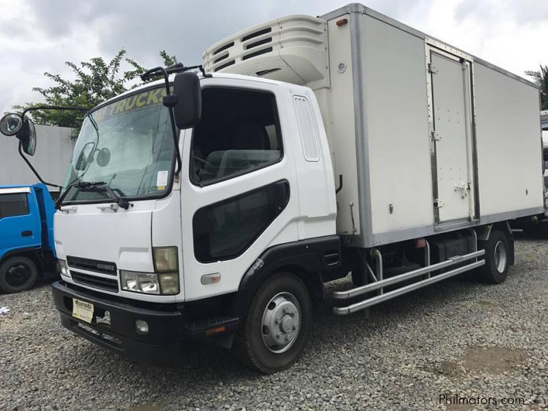 Mitsubishi 18ft Refrigerated Van in Philippines