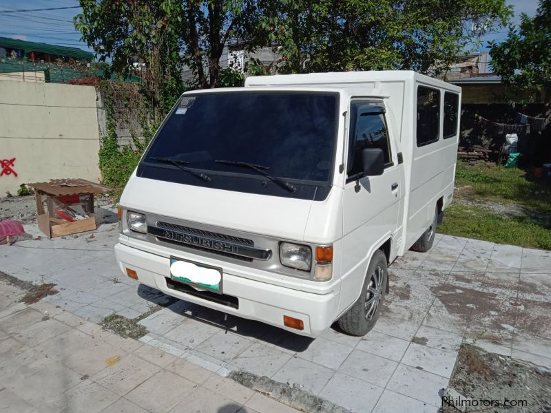 Mitsubishi L300 FB deluxe in Philippines