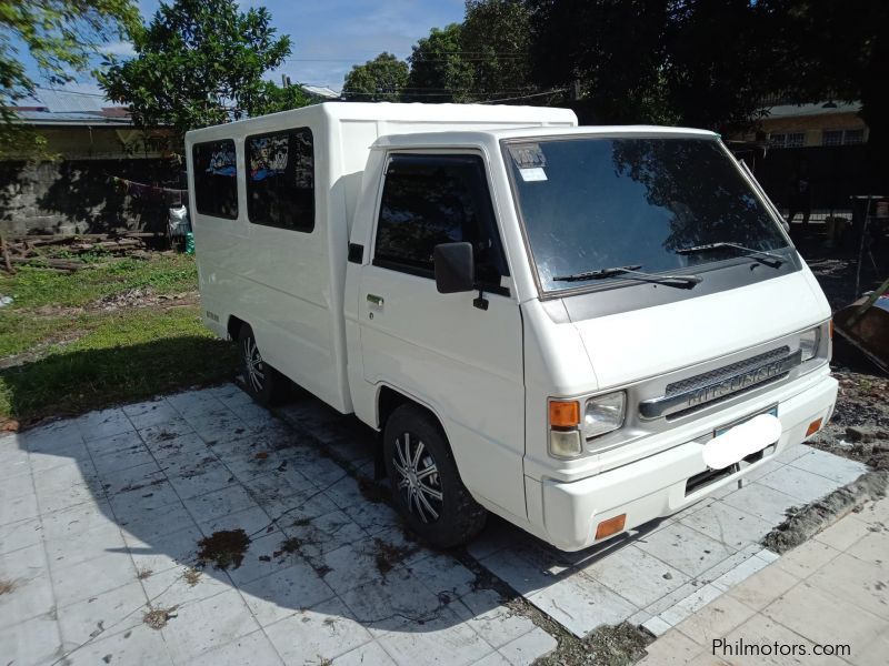 Mitsubishi L300 FB deluxe in Philippines