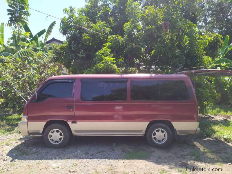 Nissan Escapde 12 seater 2.7 in Philippines