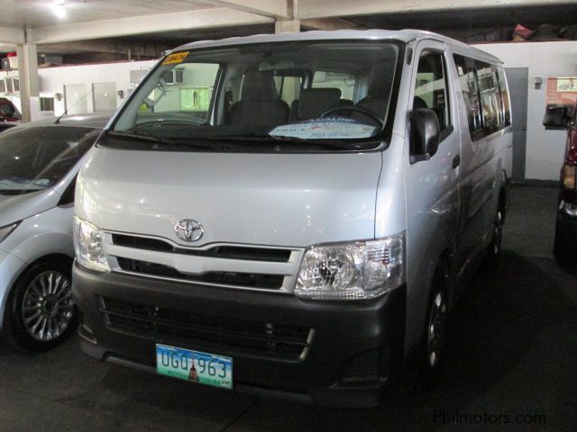 Toyota HI ACE Commuter in Philippines
