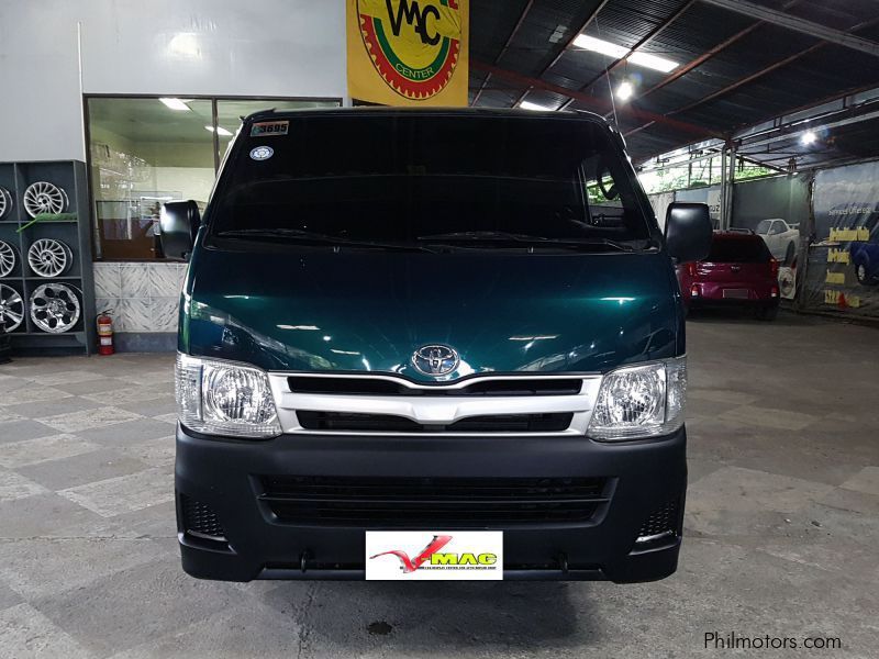 Toyota Hiace Commuter in Philippines