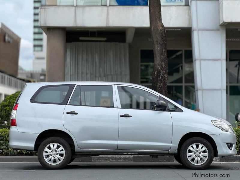 Toyota Innova 2.0 E Gas Manual in Philippines