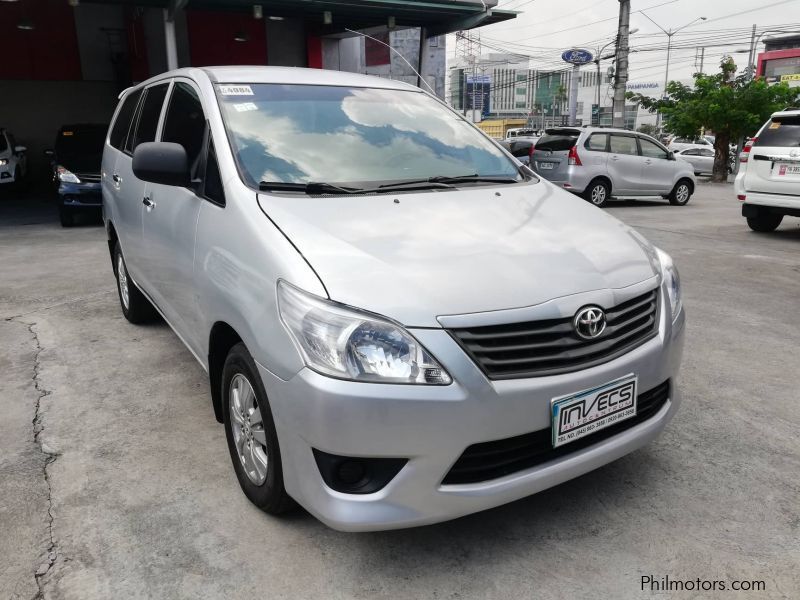 Toyota Innova E in Philippines