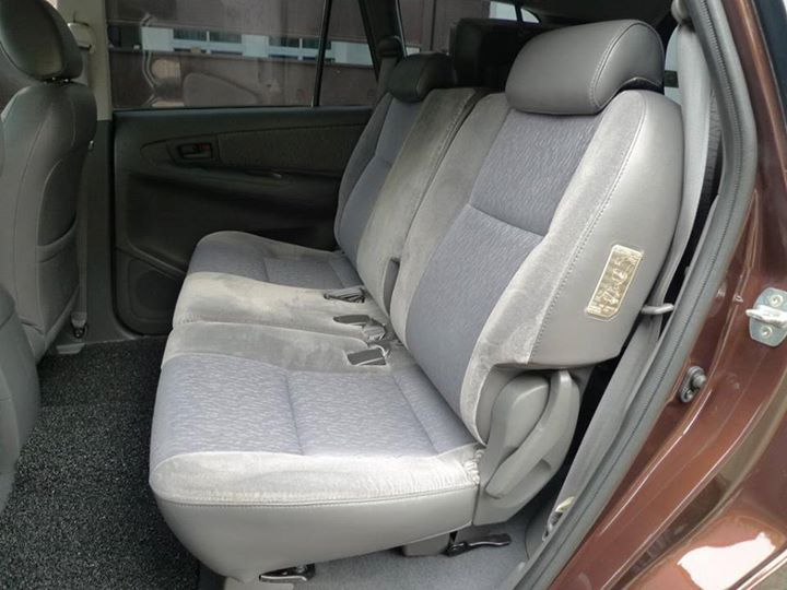 Toyota Innova E in Philippines