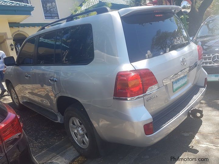 Toyota Land cruiser in Philippines