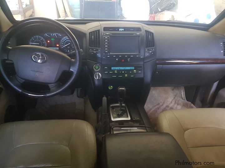 Toyota Land cruiser in Philippines