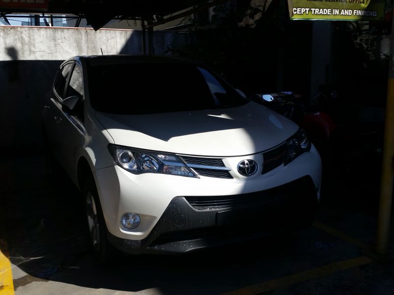 Toyota Rav 4 in Philippines