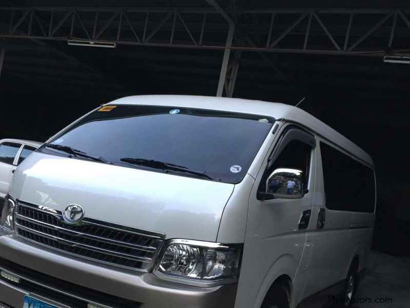 Toyota Super grandia 2013 in Philippines