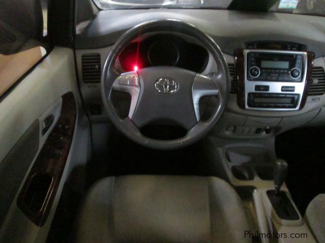 Toyota innova G in Philippines