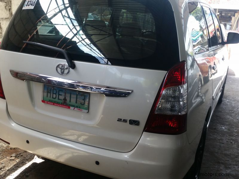 Toyota innova V in Philippines
