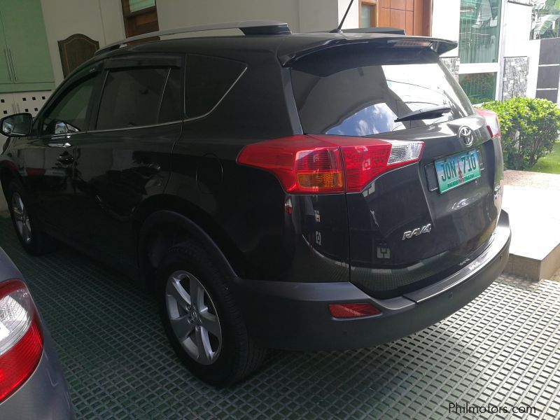 Toyota rav 4 in Philippines